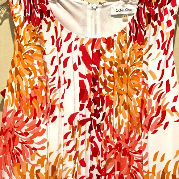 Calvin Klein pleated mini dress - Picture 3 of 10